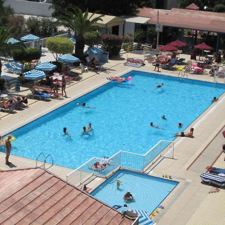Crown Resorts Elamaris Protaras Exterior foto
